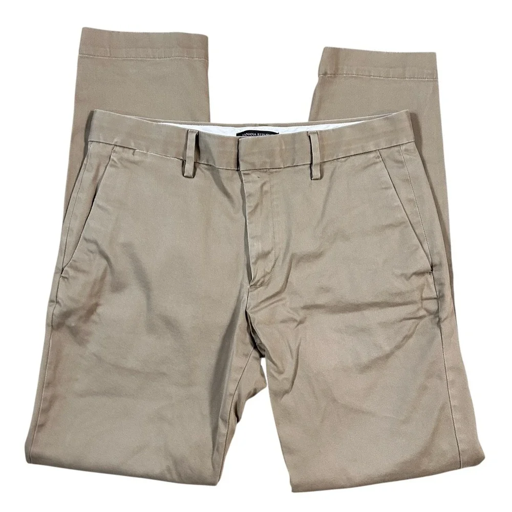 Banana Republic Men's Khaki Tapered Fit Pant Chinos‎ FITS 31x30